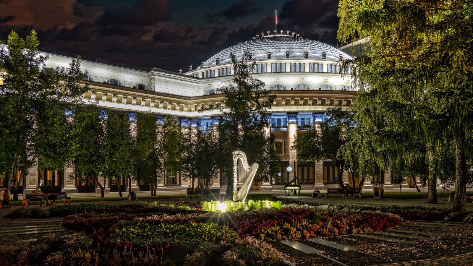 Театр оперы и балета