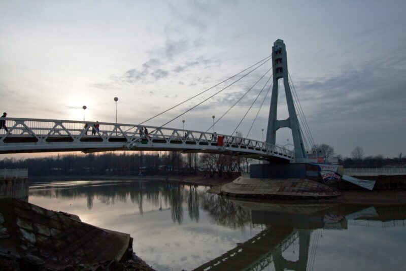 Поцелуев мост