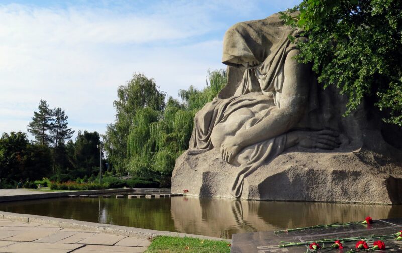 Площадь скорби