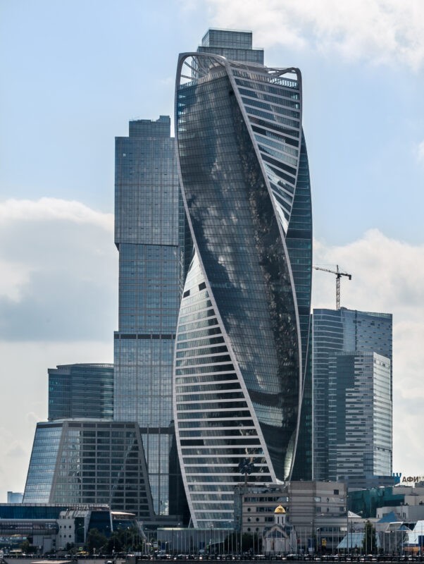 Башня Эволюция