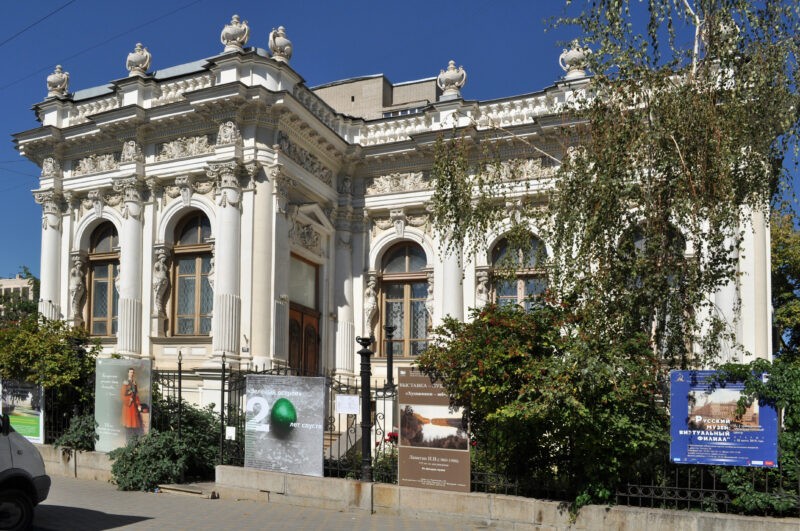 Особняк Домбровского