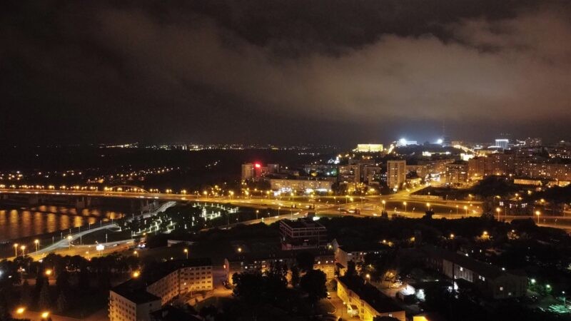 Вид на мост через реку Белую